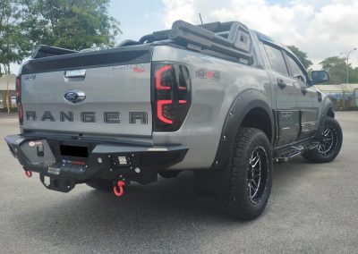 Ford Ranger XLT+ SE Side and Back View